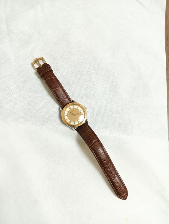 OMEGA　K18ピンクゴールド無垢ベゼル&尾錠　自動巻き（高級時計）の商品画像 - 査定依頼日：2025年10月28日 - 最高査定価格：150,000円