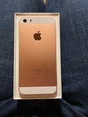 iPhonese（スマホ）の商品画像 - 査定依頼日：2023年3月1日 - 最高査定価格：6,600円