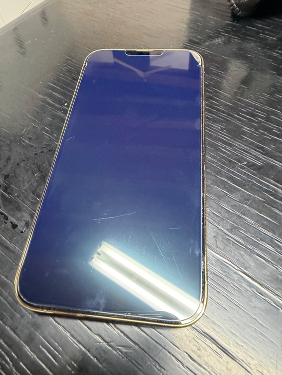 iPhone iPhone 12 Pro Max 512GB docomo（スマホ）の商品画像 - 査定依頼日：2026年9月1日 - 最高査定価格：45,000円