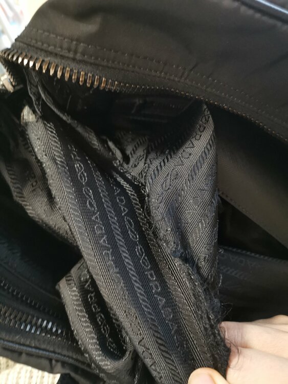 ビジネストートバッグ（ブランドバッグ）の商品画像 - 査定依頼日：2026年2月28日 - 最高査定価格：10,000円