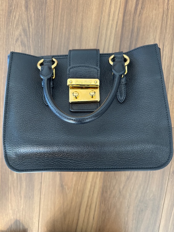 マドラス（ブランドバッグ）の商品画像 - 査定依頼日：2026年1月29日 - 最高査定価格：50,000円