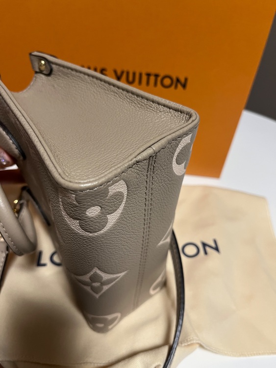 ルイヴィトン モノグラム （ブランドバッグ）の商品画像 - 査定依頼日：2025年6月4日 - 最高査定価格：300,000円