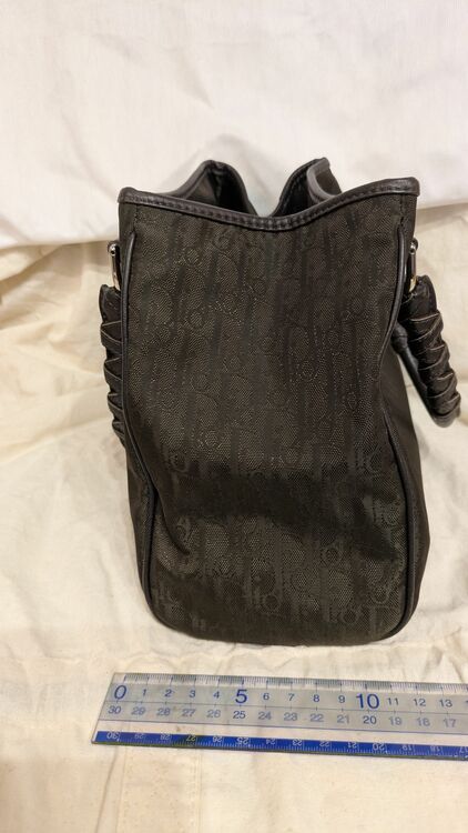 ディオール  （ブランドバッグ）の商品画像 - 査定依頼日：2025年9月25日 - 最高査定価格：40,000円