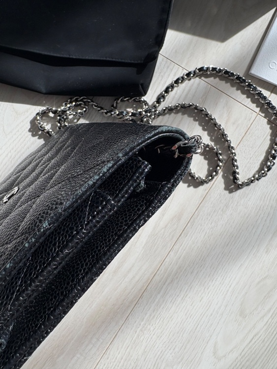 チェーンウォレット（ブランドバッグ）の商品画像 - 査定依頼日：2026年1月31日 - 最高査定価格：340,000円