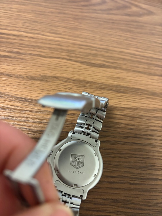 タグホイヤー その他 WH1112-K1（高級時計）の商品画像 - 査定依頼日：2026年2月3日 - 最高査定価格：15,000円