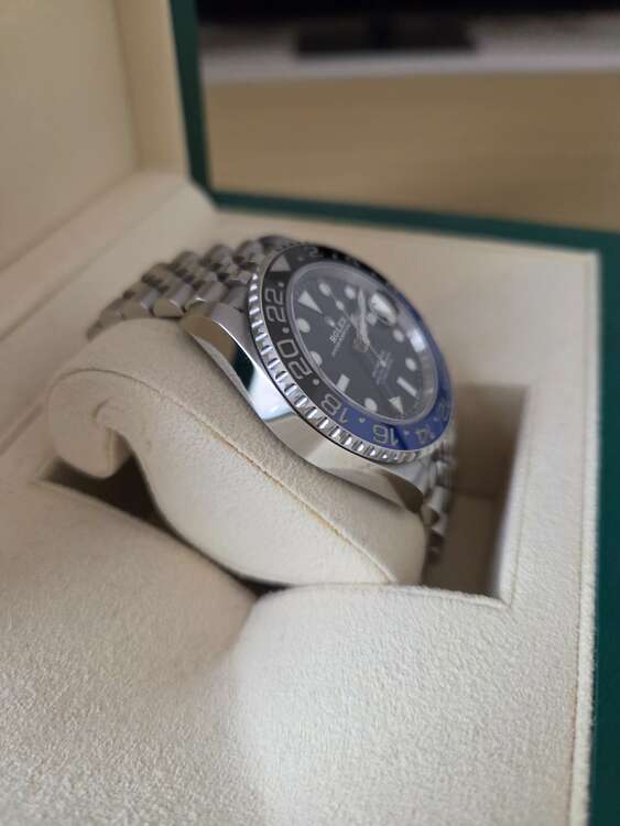 ロレックス GMTマスター 126710BL NR（高級時計）の商品画像 - 査定依頼日：2025年3月31日 - 最高査定価格：2,600,000円