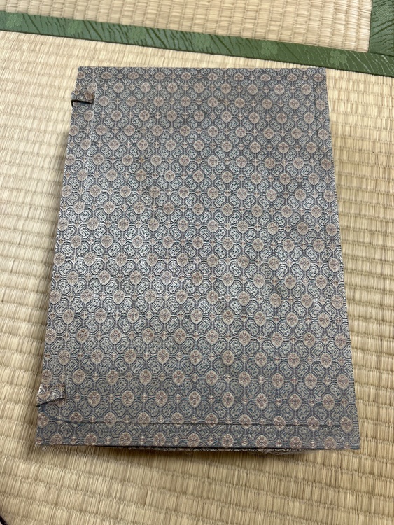 硯（美術品・骨董品）の商品画像 - 査定依頼日：2026年6月20日 - 最高査定価格：3,000円