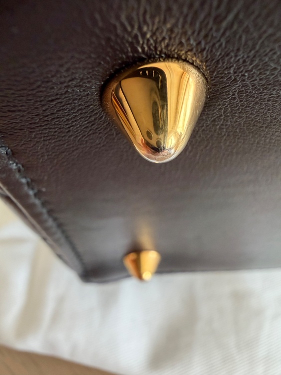 レディディオール（ブランドバッグ）の商品画像 - 査定依頼日：2026年1月30日 - 最高査定価格：230,000円