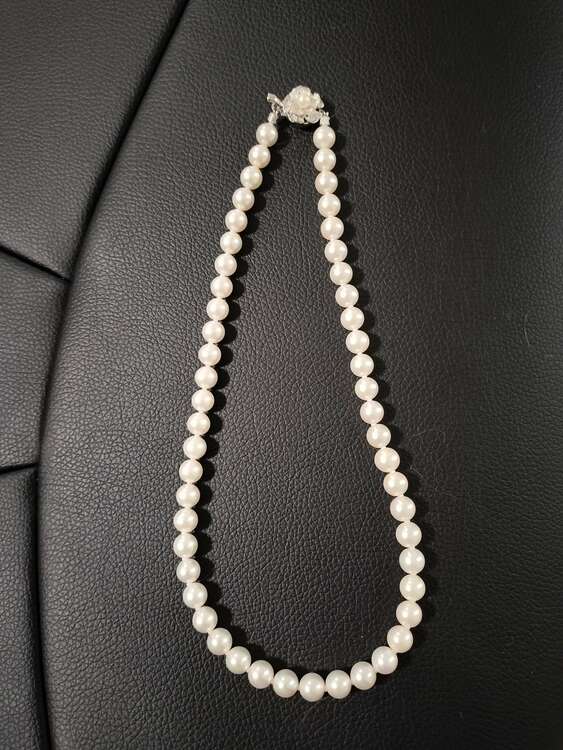 アコヤ貝真珠ネックレス（宝石）の商品画像 - 査定依頼日：2025年3月5日 - 最高査定価格：3,000円