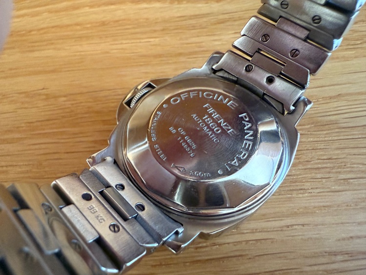 パネライ ルミノール PAM0012（高級時計）の商品画像 - 査定依頼日：2025年8月19日 - 最高査定価格：550,000円