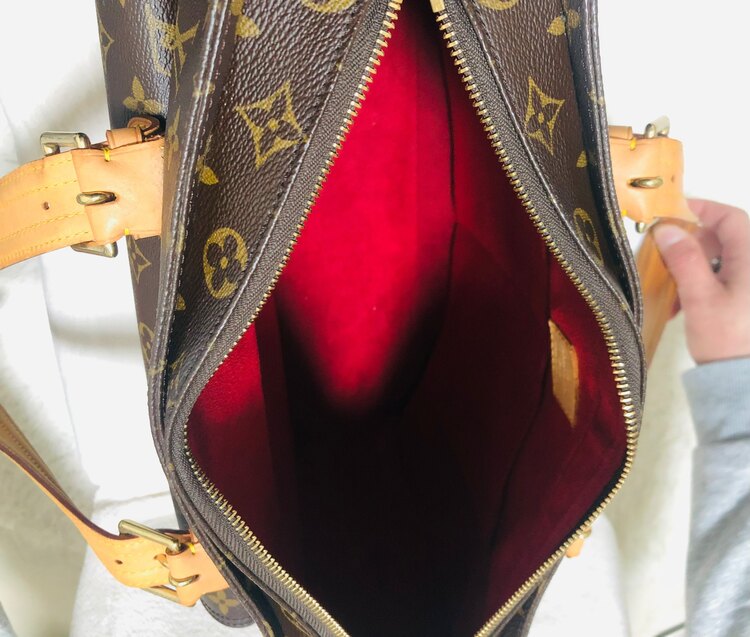 ルイヴィトン　モノグラム　ミュルティプリシテ（ブランドバッグ）の商品画像 - 査定依頼日：2025年2月7日 - 最高査定価格：140,000円