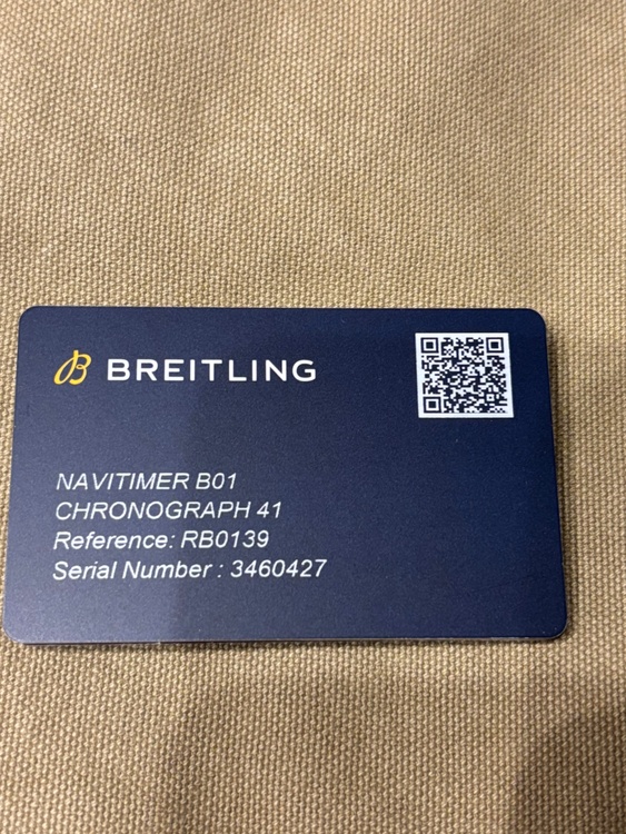 ブライトリング ナビタイマー （高級時計）の商品画像 - 査定依頼日：2025年12月10日 - 最高査定価格：1,400,000円
