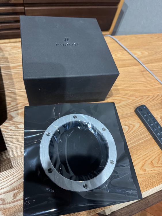 ウブロ クラシックフュージョン 521.NX.7071.L（高級時計）の商品画像 - 査定依頼日：2026年4月1日 - 最高査定価格：750,000円