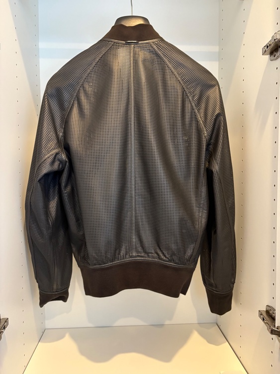 エルメス　リバーシブルブルゾン　カーフレザー　メッシュ　サイズ48 （古着・ファッション）の商品画像 - 査定依頼日：2025年12月6日 - 最高査定価格：70,000円