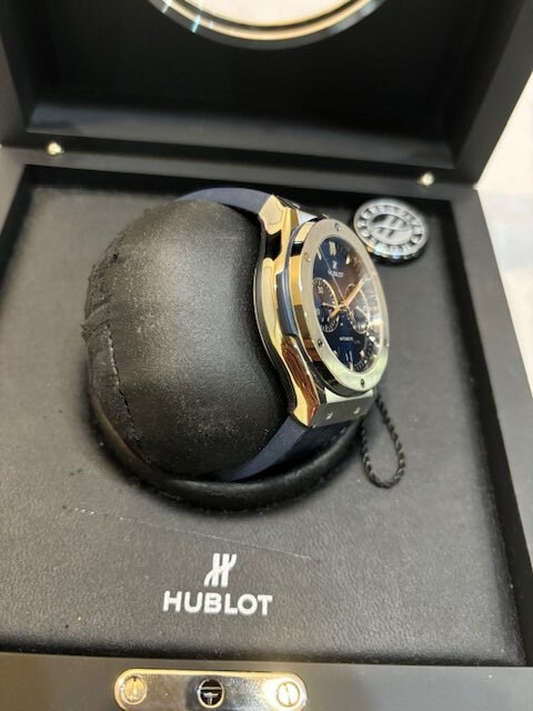 ウブロ クラシックフュージョン 521.NX.7170.Ｌ（高級時計）の商品画像 - 査定依頼日：2025年4月20日 - 最高査定価格：700,000円