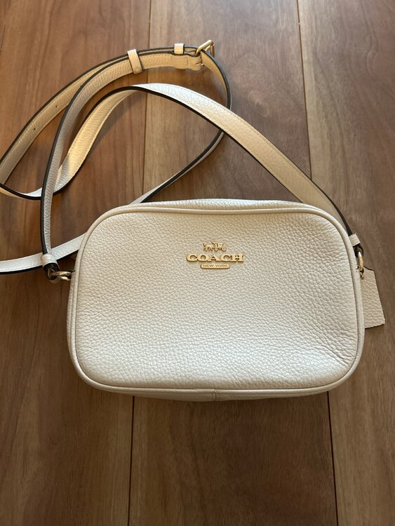 その他 コーチ （ブランドバッグ）の商品画像 - 査定依頼日：2025年3月31日 - 最高査定価格：8,000円