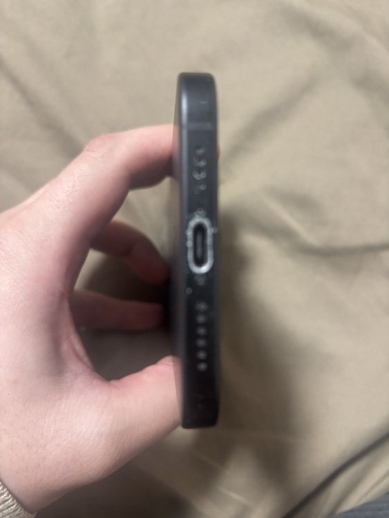 iPhone 15 Plus 256GB docomo（スマホ）の商品画像 - 査定依頼日：2026年2月5日 - 最高査定価格：72,000円