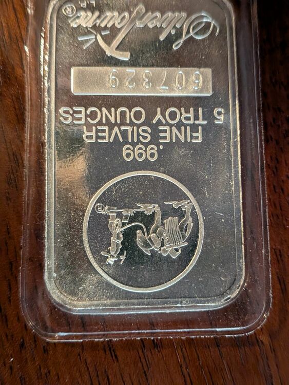 インゴット　メダル（金・貴金属）の商品画像 - 査定依頼日：2025年8月11日 - 最高査定価格：2,341,000円