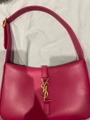 le 5 à 7（ブランドバッグ）の商品画像 - 査定依頼日：2025年10月10日 - 最高査定価格：113,000円