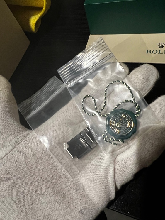 ロレックス シードゥエラー 126660（高級時計）の商品画像 - 査定依頼日：2026年1月6日 - 最高査定価格：1,950,000円