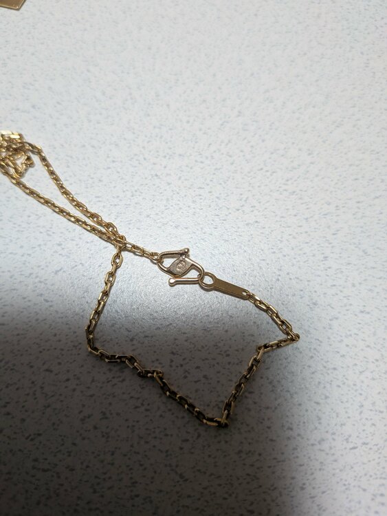 necklace（金・貴金属）の商品画像 - 査定依頼日：2026年3月28日 - 最高査定価格：220,000円