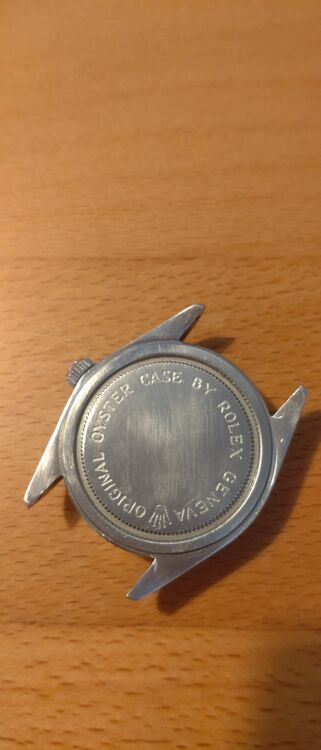 チューダー その他 7962（高級時計）の商品画像 - 査定依頼日：2025年10月11日 - 最高査定価格：235,000円