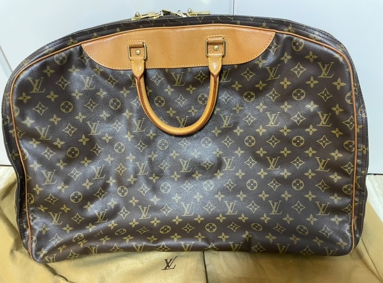 アリゼ・アン・ポッシュ（ブランドバッグ）の商品画像 - 査定依頼日：2026年4月11日 - 最高査定価格：50,000円