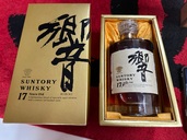ウイスキー サントリー響 （お酒）の商品画像 - 査定依頼日：2025年10月21日 - 最高査定価格：33,000円