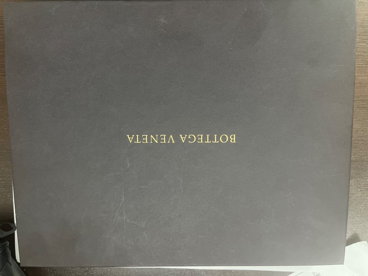 ボッテガ・ヴェネタ  （ブランドバッグ）の商品画像 - 査定依頼日：2025年8月11日 - 最高査定価格：50,000円