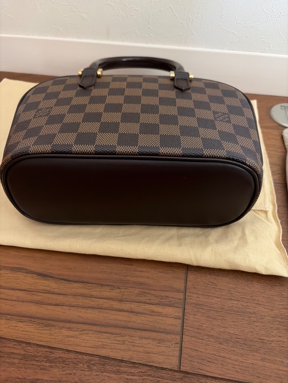 ルイヴィトン モノグラム（ブランドバッグ）の商品画像 - 査定依頼日：2026年8月5日 - 最高査定価格：130,000円