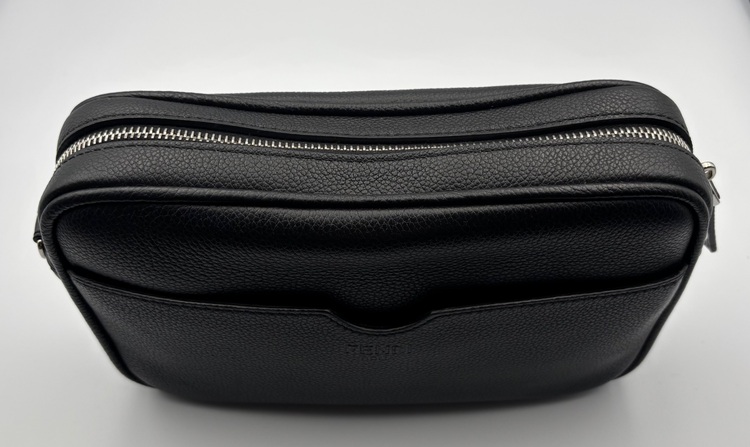 フェンディ  （ブランドバッグ）の商品画像 - 査定依頼日：2025年8月5日 - 最高査定価格：100,000円