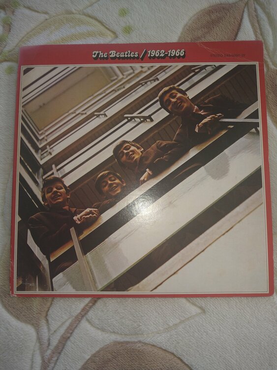 THE BEATLES 1962/1966（レコード）の商品画像 - 査定依頼日：2026年3月1日 - 最高査定価格：500円