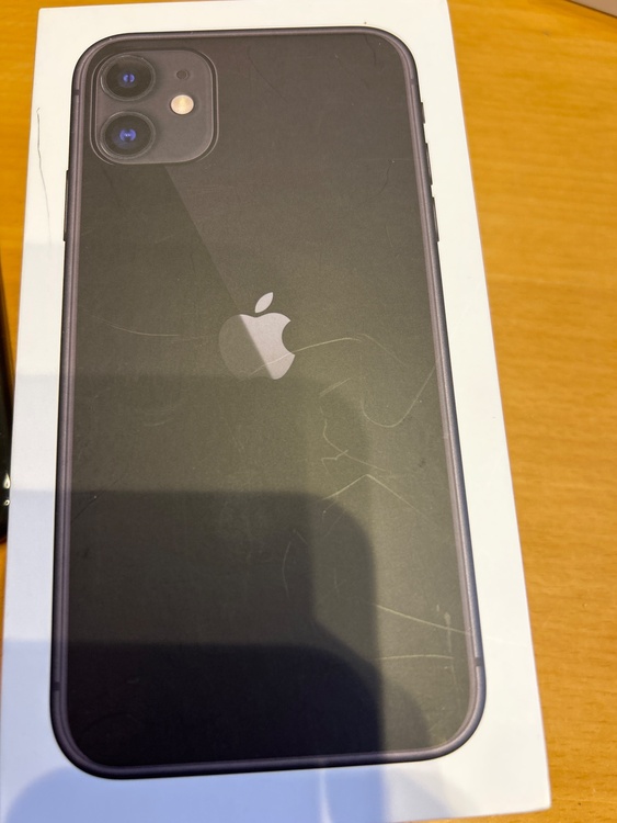 iPhone11 64GB SIMフリー（スマホ）の商品画像 - 査定依頼日：2026年1月29日 - 最高査定価格：20,000円