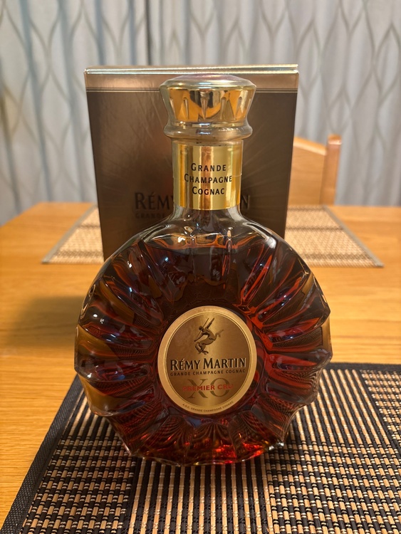 ブランデー レミーマルタン （お酒）の商品画像 - 査定依頼日：2026年4月26日 - 最高査定価格：22,500円