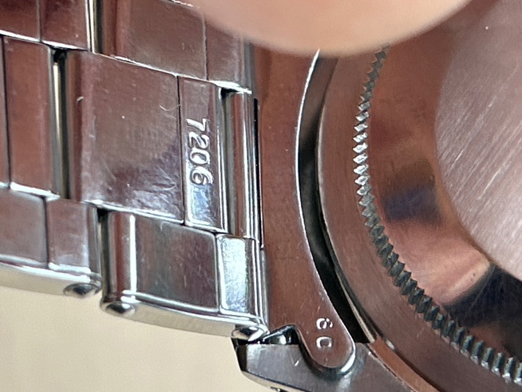 ロレックス エクスプローラー 101（高級時計）の商品画像 - 査定依頼日：2026年3月26日 - 最高査定価格：2,500,000円