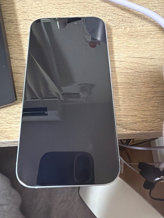 iPhone 15 128GB docomo（スマホ）の商品画像 - 査定依頼日：2026年3月10日 - 最高査定価格：63,000円