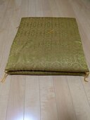 座布団（家具・寝具）の商品画像 - 査定依頼日：2026年1月1日 - 最高査定価格：3,000円