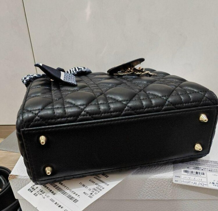 ディオール  （ブランドバッグ）の商品画像 - 査定依頼日：2025年3月26日 - 最高査定価格：400,000円