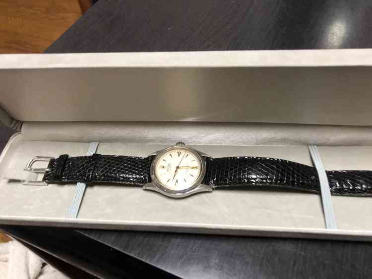 ロレックス１９６０年代（高級時計）の商品画像 - 査定依頼日：2019年8月17日 - 最高査定価格：300,000円