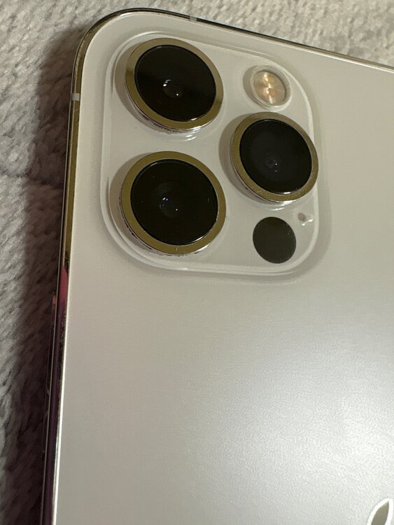 iPhone12 Pro（スマホ）の商品画像 - 査定依頼日：2025年5月1日 - 最高査定価格：28,000円