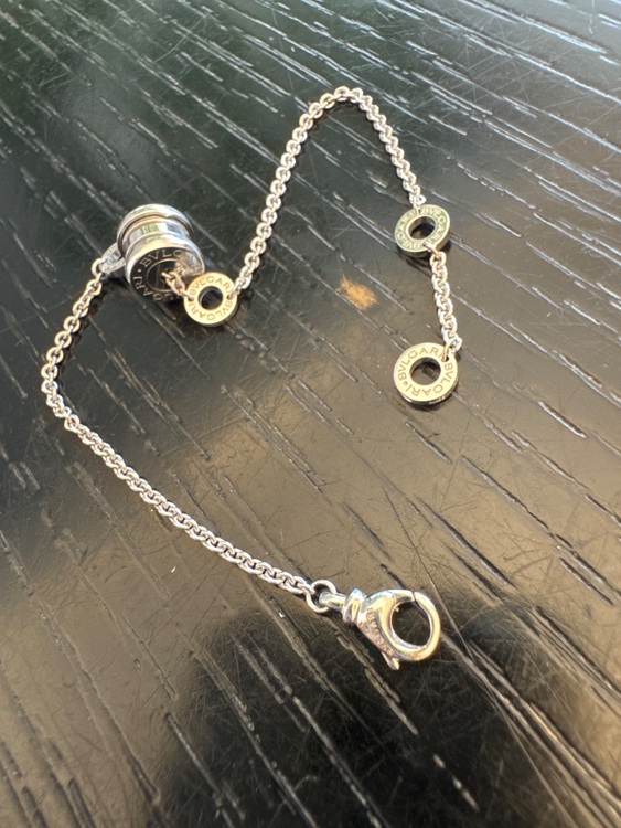 ブルガリ　ビーゼロワン（金・貴金属）の商品画像 - 査定依頼日：2025年7月21日 - 最高査定価格：150,000円