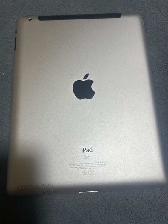 i pad2（PC・タブレット）の商品画像 - 査定依頼日：2026年9月7日 - 最高査定価格：100,000円