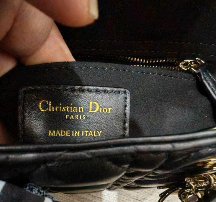 ディオール  （ブランドバッグ）の商品画像 - 査定依頼日：2025年3月26日 - 最高査定価格：400,000円