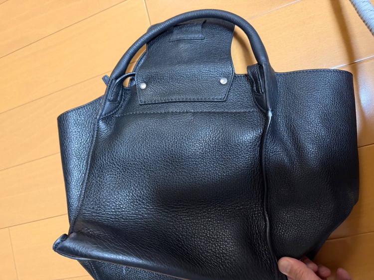 ビッグバッグ（ブランドバッグ）の商品画像 - 査定依頼日：2026年10月15日 - 最高査定価格：100,000円