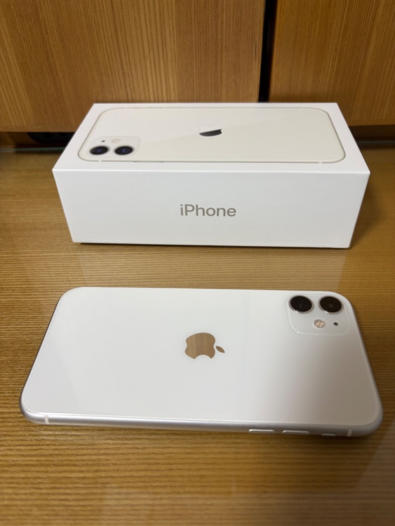 iPhone11 64GB docomo（スマホ）の商品画像 - 査定依頼日：2026年4月17日 - 最高査定価格：19,000円