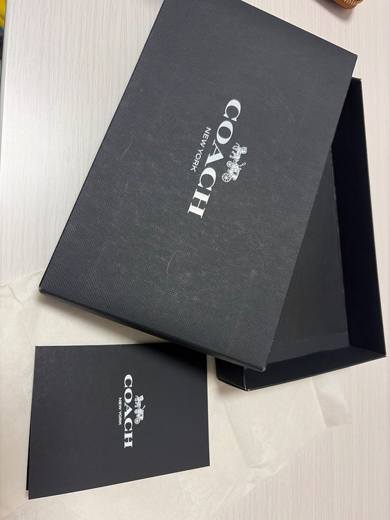 その他 コーチ （ブランドバッグ）の商品画像 - 査定依頼日：2025年12月17日 - 最高査定価格：3,000円