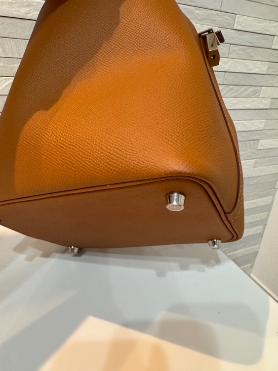 ピコタンpm　トレサージュ（ブランドバッグ）の商品画像 - 査定依頼日：2025年8月19日 - 最高査定価格：330,000円