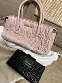 ミュウミュウ  （ブランドバッグ）の商品画像 - 査定依頼日：2025年9月29日 - 最高査定価格：60,000円