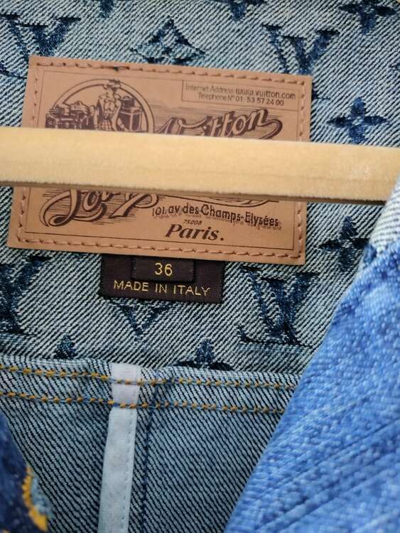 ジャケット（古着・ファッション）の商品画像 - 査定依頼日：2025年5月20日 - 最高査定価格：55,000円