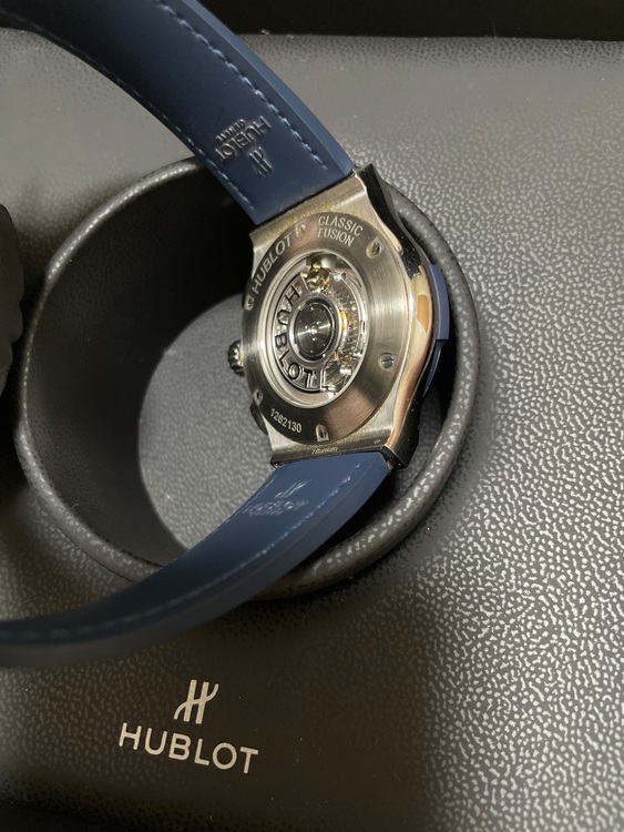 ウブロ クラシックフュージョン （高級時計）の商品画像 - 査定依頼日：2025年10月18日 - 最高査定価格：820,000円